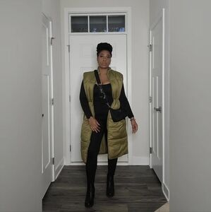 H&M Long Puffer Vest